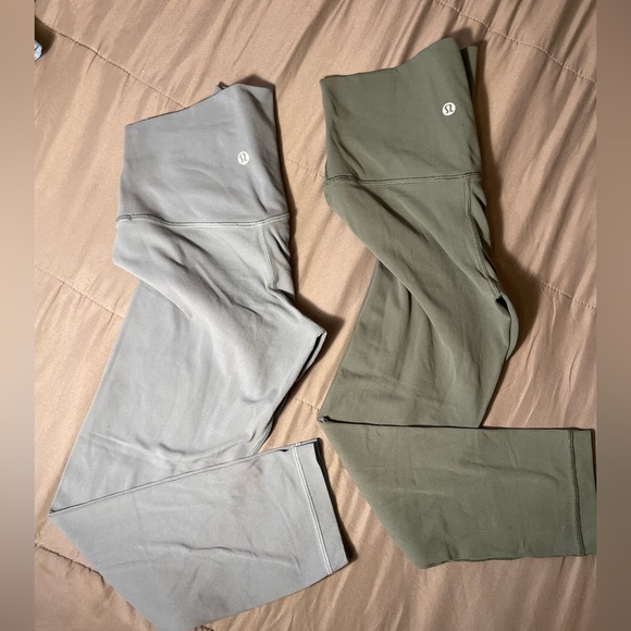 Lululemon Women’s Align Green/ Grey High-Rise Crop 21" Size 4 - Picture 3 of 9